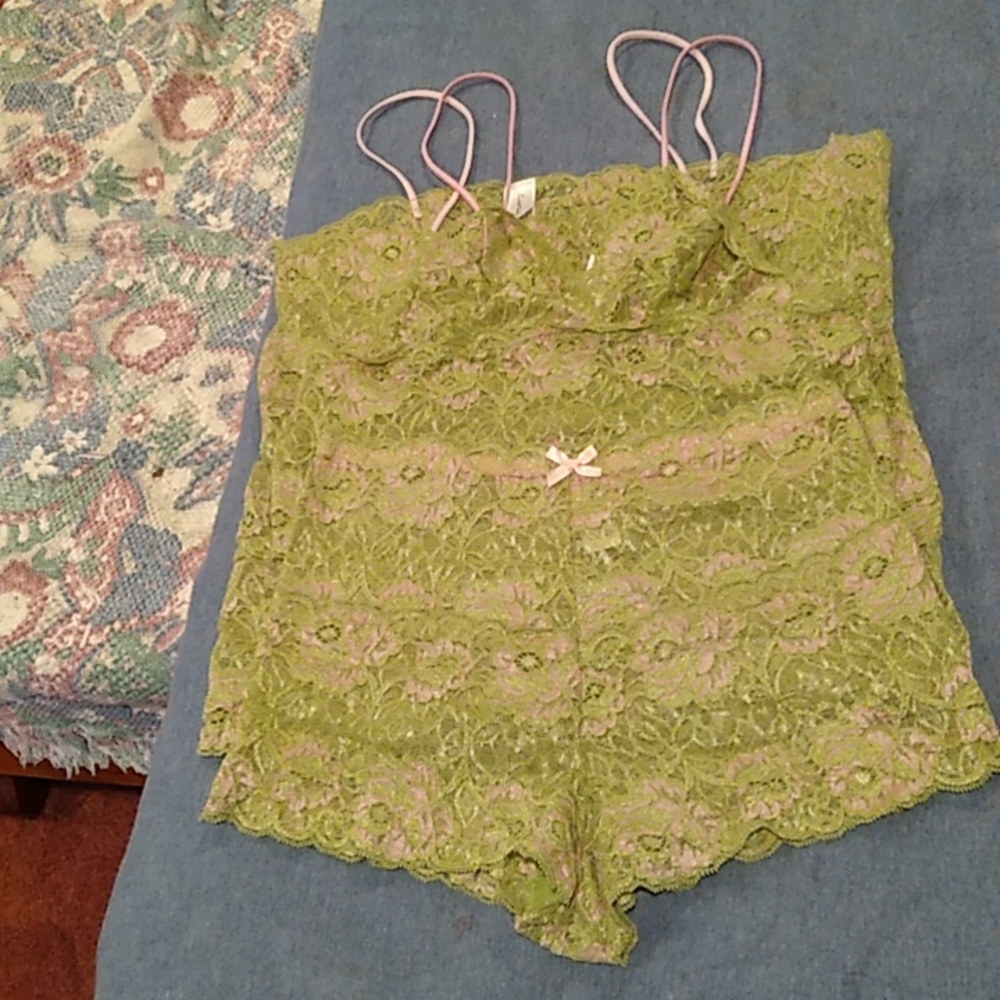 3-piece Secret Treasures, Large but fits like a S/M, Lingerie set, Green & Pink